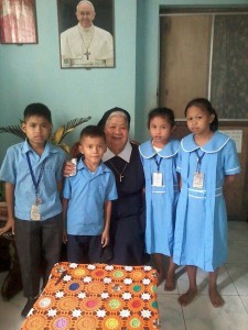 nun&kids (1)